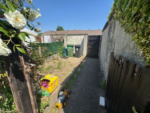 Photo 9- click for photo gallery